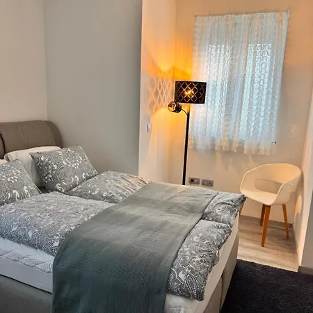 Moderne In Bahnhofsnähe Apartment Braunau am Inn