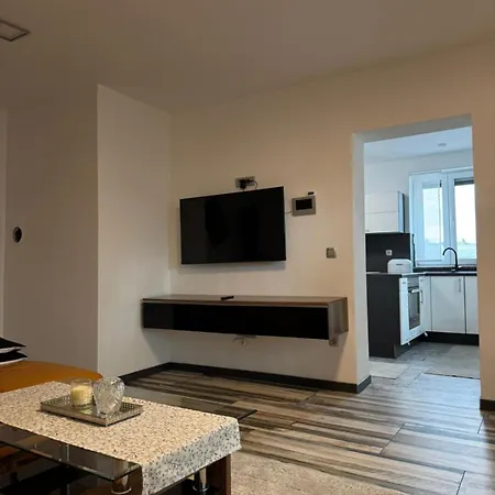 Moderne In Bahnhofsnähe Apartment *